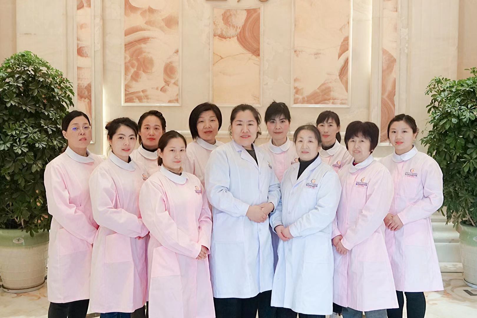 南京漂亮妈妈月嫂小贴士：产后妈妈恶露变化规律，及如何应对恶露