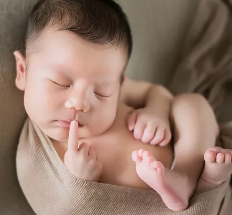 出生一个月的宝宝该如何护理？漂亮妈妈月子会所