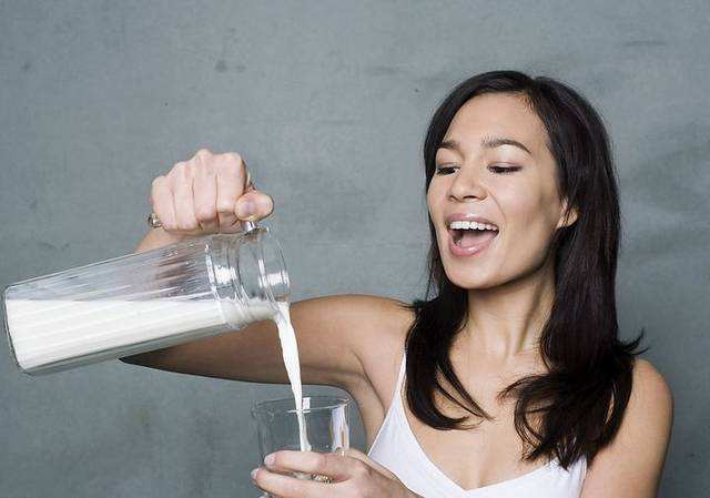 喝牛奶有助于生男孩吗？漂亮妈妈月子中心加盟