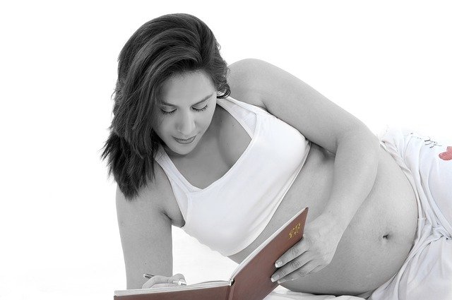 哺乳期乳房怎么护理？漂亮妈妈月子中心加盟