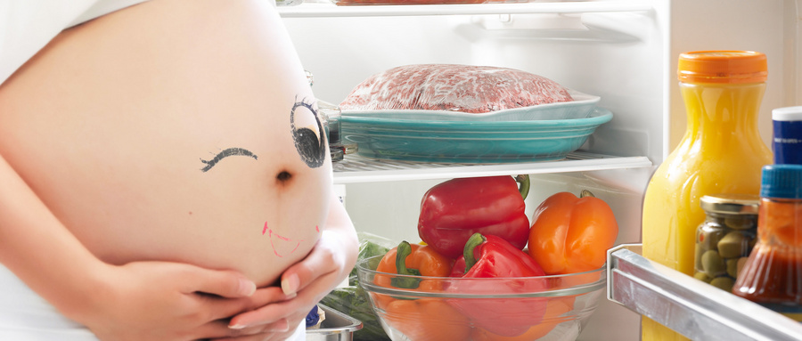 漂亮妈妈产后恢复，教你如何消退产后妊娠纹！