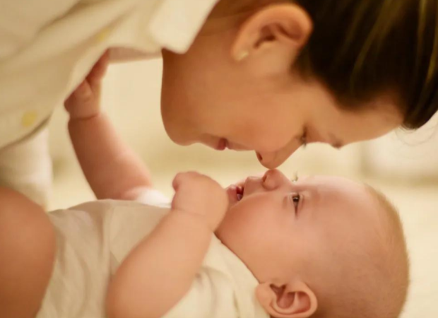 漂亮妈妈，产后多久来月经才算正常