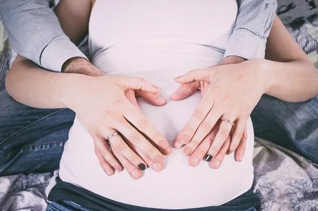 这些动作很伤胎，如果你有的话，马上停止！
