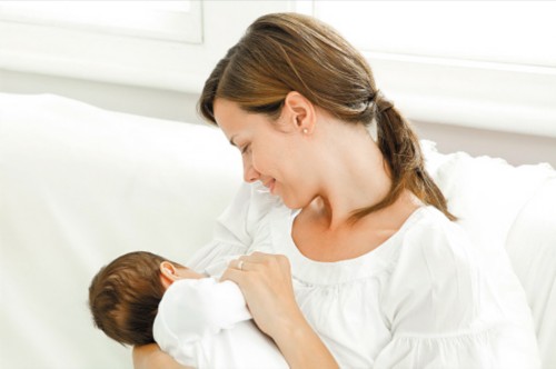 母乳还有黄、灰、绿？对宝宝有没有什么影响呢？